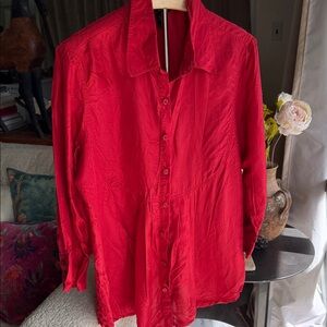 H&M 100% silk blouse/ button down shirt